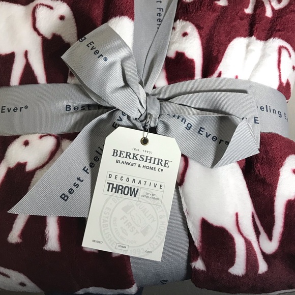 🐘 last one! Prancing elephants 50x60 plush throw - Picture 7 of 8